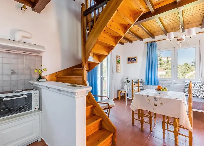 Thea 3* Panormos (Skopelos)