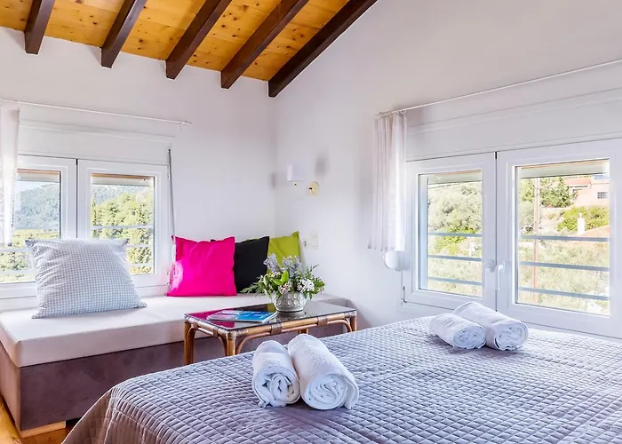 Thea 3* Panormos (Skopelos)