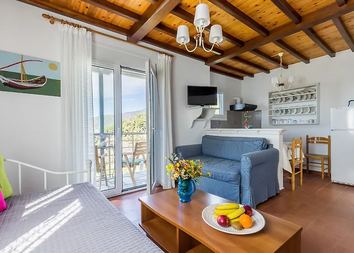 Thea 3* Panormos (Skopelos)